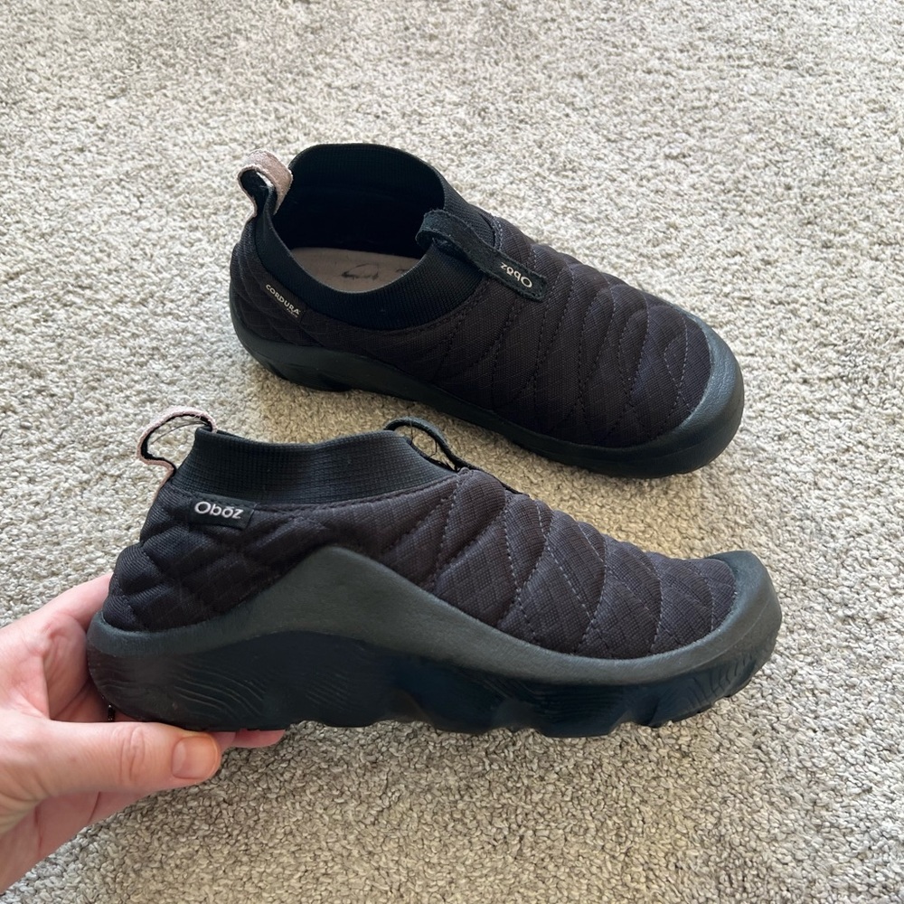 Oboz Women’s Size 8 WHAKATA PUFFY Pull On Black Moc Slippers Shoes